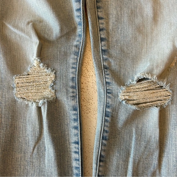 MOTHER The Stunner Zip Ankle Step Fray Jeans | Size 27 | Distressed Blue Denim - Picture 11 of 14